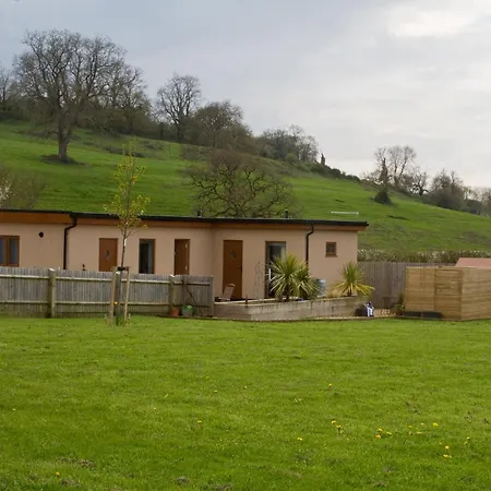 Mystique Barn * Bristol